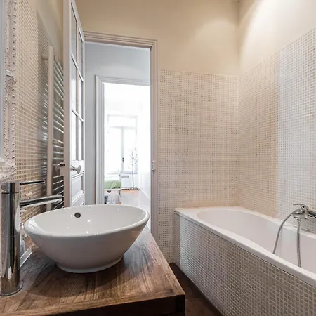 77 Avenue De Grasse *