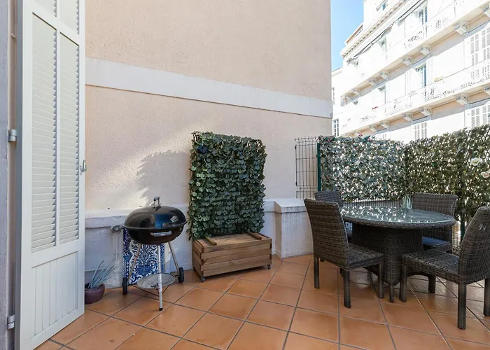 Daire 77 Avenue De Grasse *