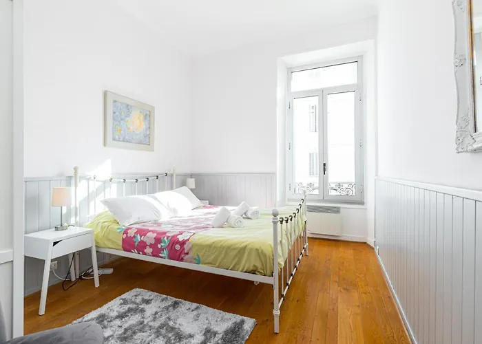 Daire 77 Avenue De Grasse *