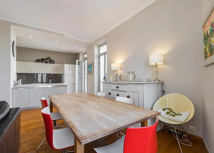 77 Avenue De Grasse Daire