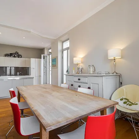 77 Avenue De Grasse Apartment